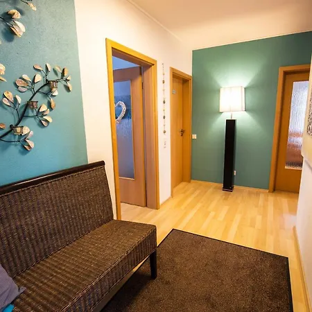 Erholungs-apartment Mit Balkon Nahe Therme & Klinik