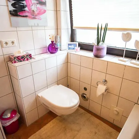 Erholungs-apartment Mit Balkon Nahe Therme & Klinik * Bad Lippspringe