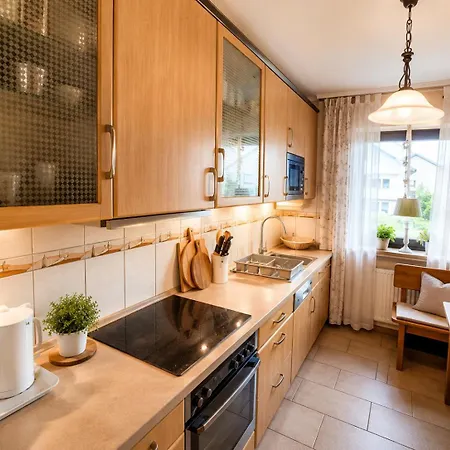Апартаменты Erholungs-apartment Mit Balkon Nahe Therme & Klinik Бад-Липпшпринге